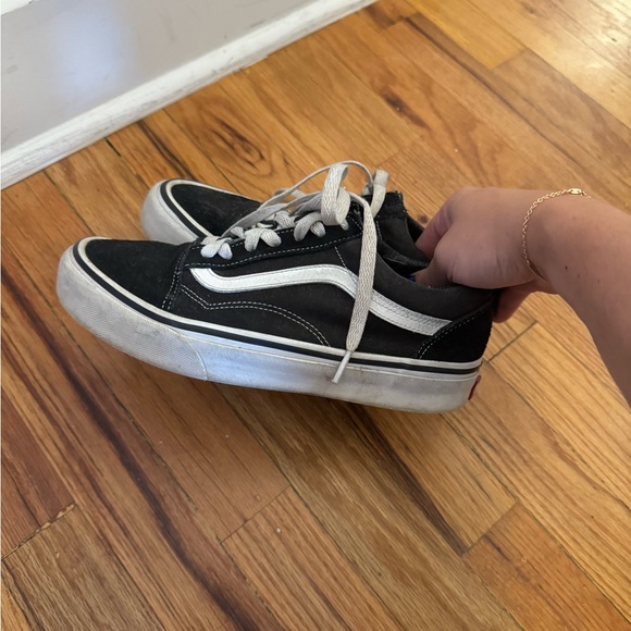 Black old skool vans- women’s - Picture 4 of 5